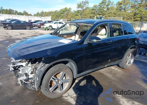 2022 Mercedes-Benz Glc 300 4Matic Suv z USA, uszkodzony, nr VIN W1N0G8EB7NV343783